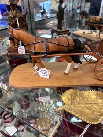 West Saint Paul Antiques - FIGURE OF HORSE AND BUGGY FOLK ART 
