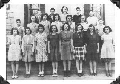 Patsy Cline, age 13, second row third from right From Middletown High School 1946. 
