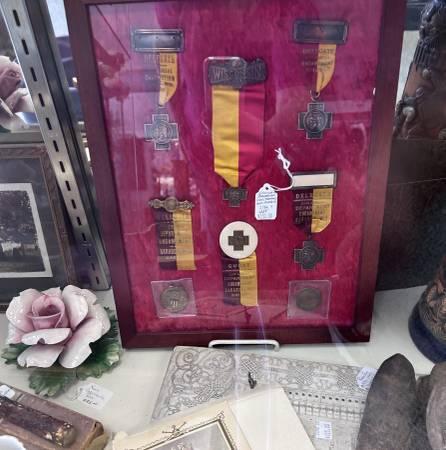 West Saint Paul Antiques - FRAMED SPANISH AMERICAN WAR MEDALS AND RIBBONS - $350